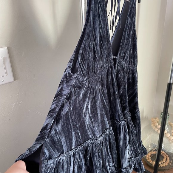 Free People Pleated Plush Swing Dress Velvet Rare Night - Picture 2 of 4